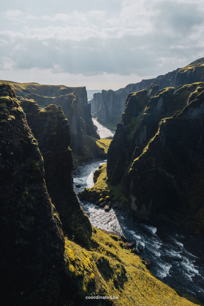 Fjaðrárgljúfur Canyon​