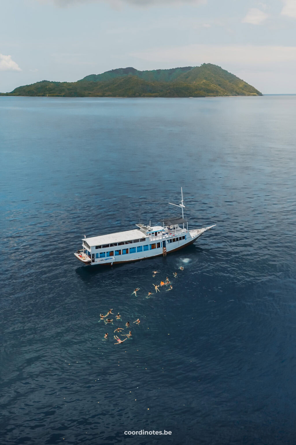Boat trip between Lombok, Komodo and Flores