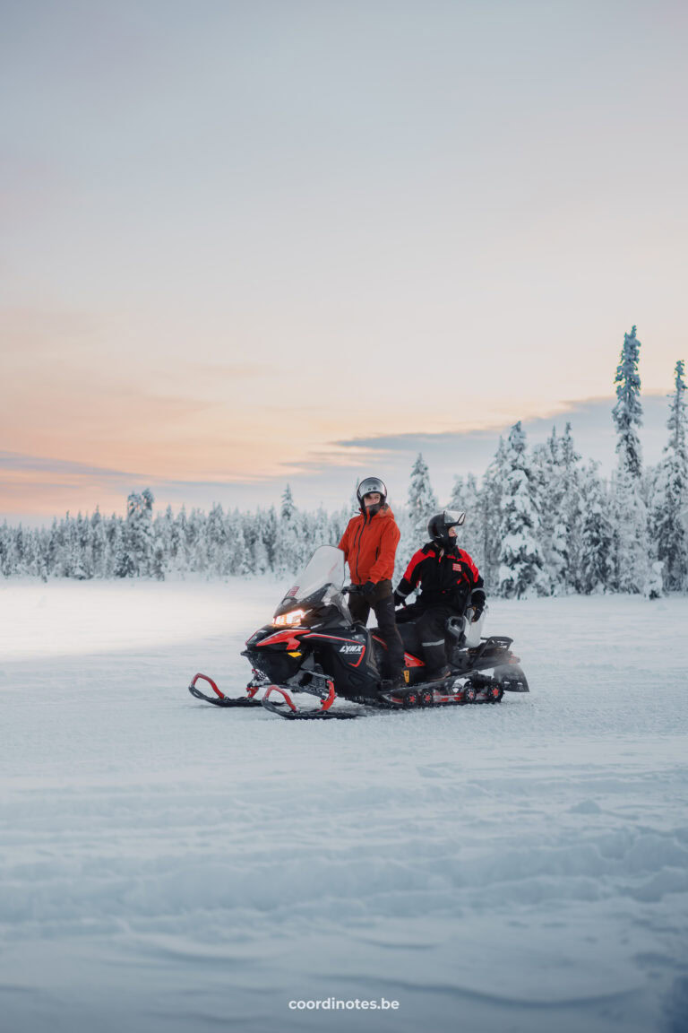 Snowscooter in Lapland